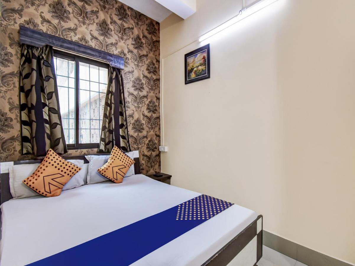 Spot On 78443 Hotel Bharat Rourkela Kültér fotó