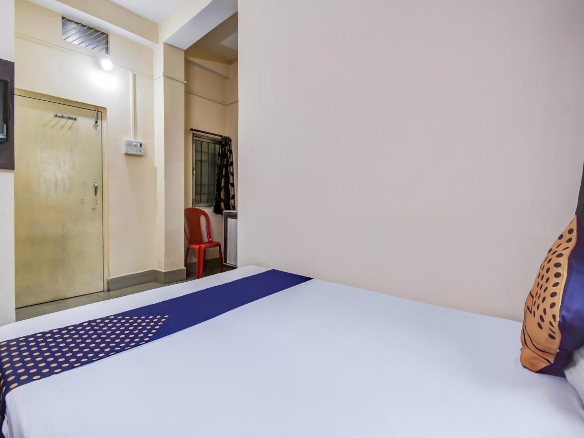 Spot On 78443 Hotel Bharat Rourkela Kültér fotó